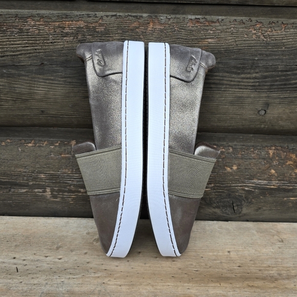 Clarks NEW!! Pawley Wes, Metallic Leather, Platform, Comfort Sneaker WMS 10M - Picture 11 of 16